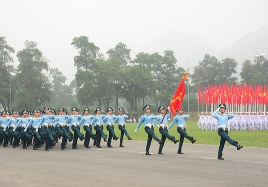 Ảnh: Hợp luyện diễu binh, diễu hành kỷ niệm 70 năm Chiến thắng Điện Biên Phủ - Ảnh 5.