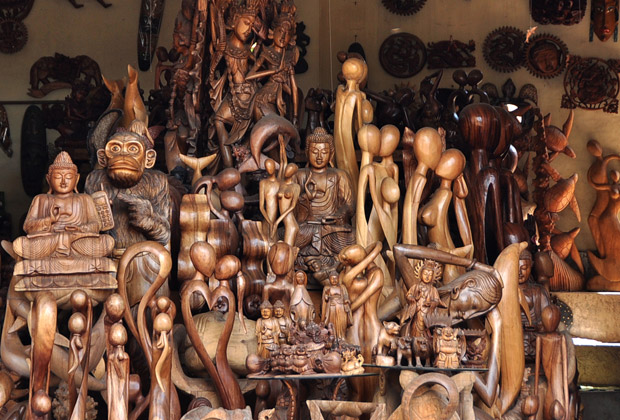 Làng nghề gỗ 1.000 năm tuổi ở Bali, Indonesia | VTV.VN