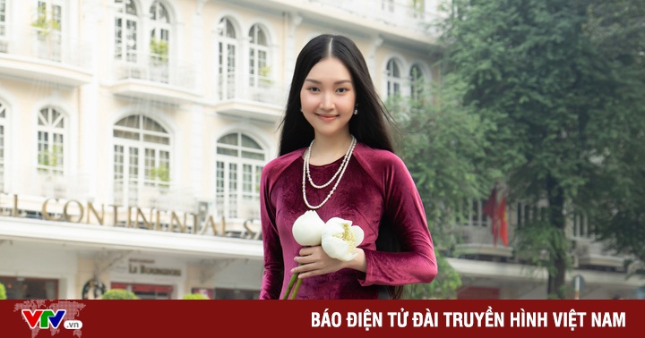 Thướt tha những mẫu áo dài đậm chất Á Đông của người con gái Hà Thành đón Tết