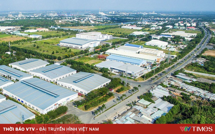 Conditions for converting industrial parks to developing urban-service zones