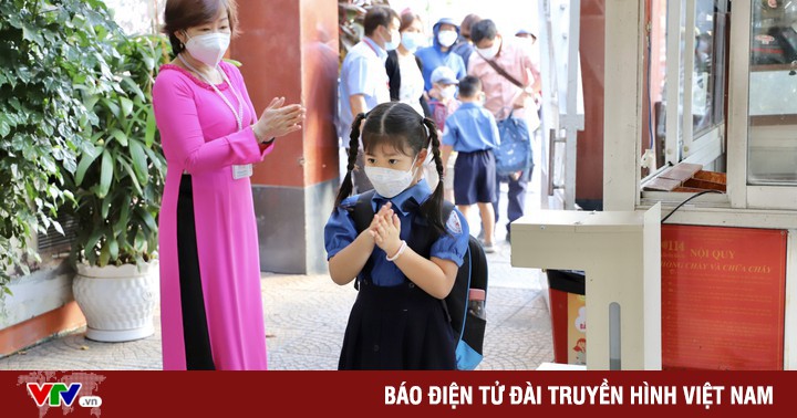 Parents are impatient, private school ‘can’t wait’ when Hanoi preschool children have not been able to go to school