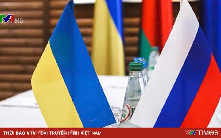 Russia and Ukraine conduct the fourth round of talks
