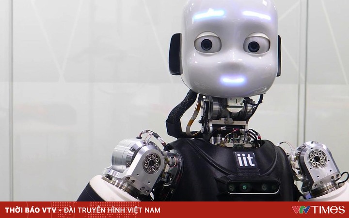 Robots help humans “present” anywhere