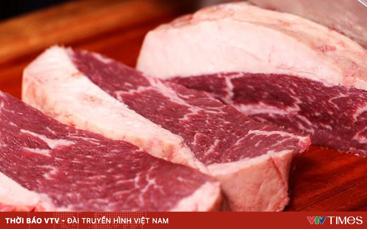 Eating too much meat can cause serious health problems in men