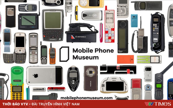 From the “brick” phone to the iPhone: Visit the mobile web museum