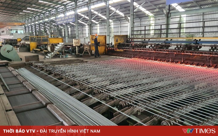 Steel prices continue to rise sharply