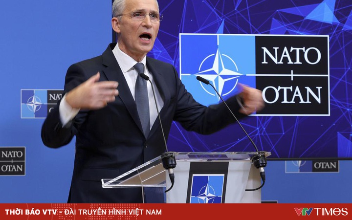 NATO summit opens, NATO – EU hold emergency meeting on Ukraine situation