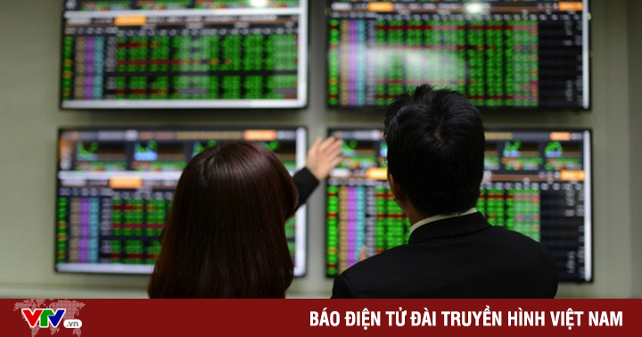 FLC stocks “revive”, VN-Index skyrocketed