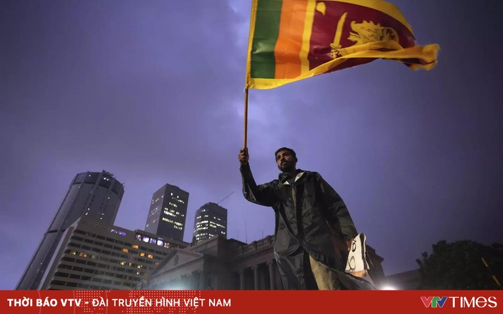 Sri Lanka defaults on debt |  VTV.VN