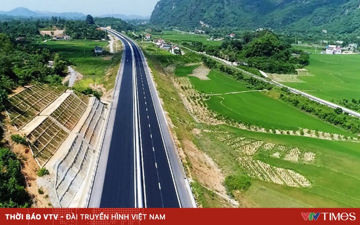 Stop investing in Hoa Binh – Moc Chau expressway in the form of PPP
