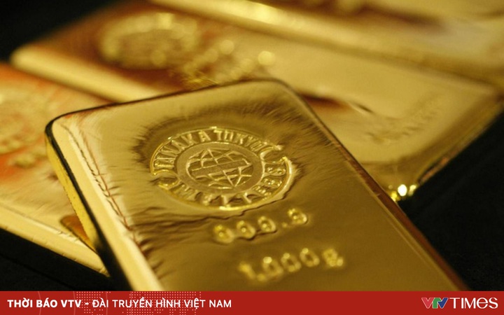 What factors will support gold prices in the near future?