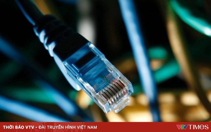Massive destruction of fiber optic cables disrupts Internet service in many French cities