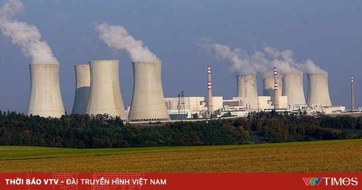 Japan aims to restart many nuclear power plants