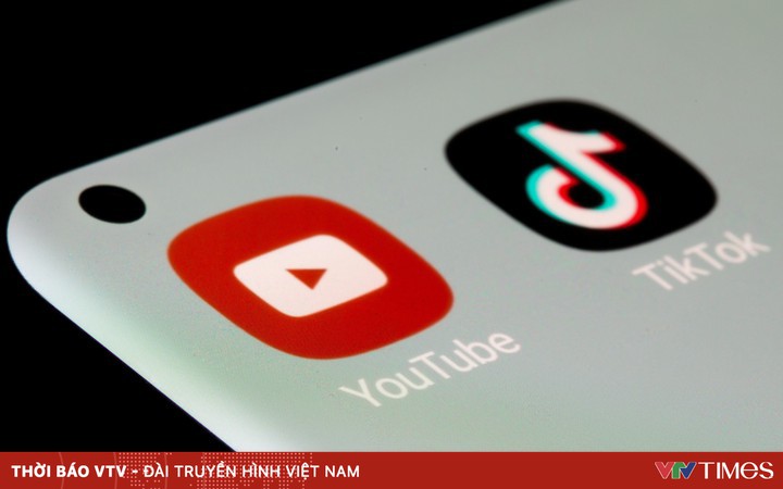Overtaken by TikTok, YouTube revenue plummeted