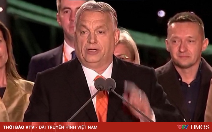 Hungarian Prime Minister announces victory for a fourth term
