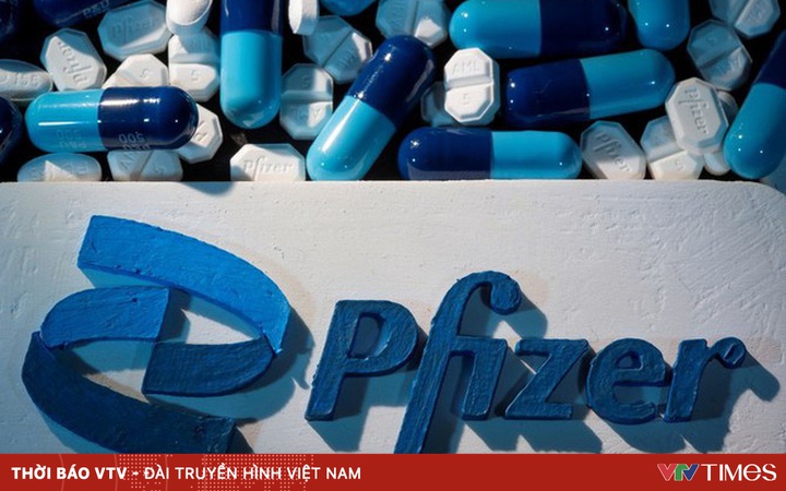 Why did the share prices of Pfizer and Moderna plunge despite the “gold mine” of a COVID-19 vaccine?