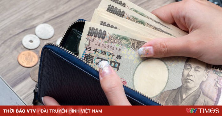 Yen may fall to 30-year low