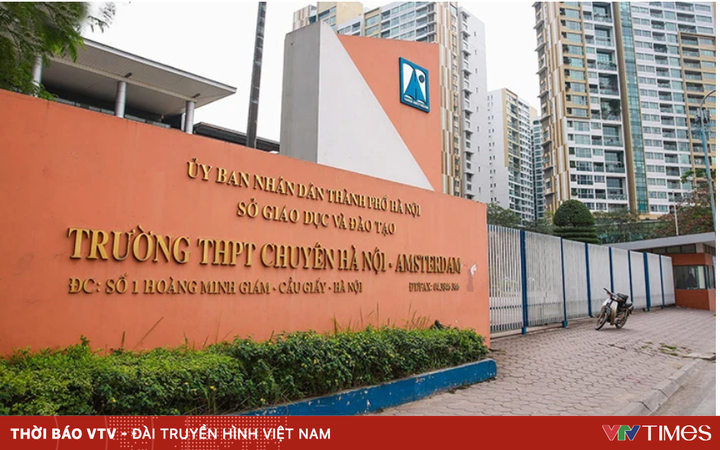 Students take 3 aptitude tests to be considered for admission to grade 6 Hanoi – Amsterdam