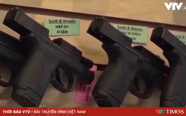 New York signs 10 new gun control bills