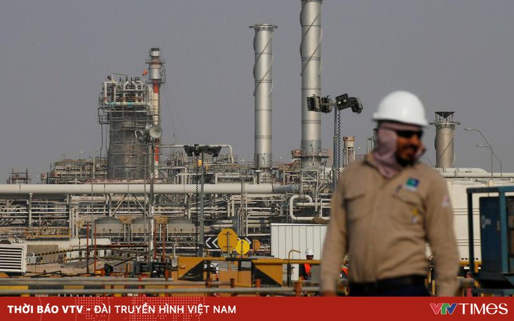 Why is oil price high, the Middle East still tightens production?