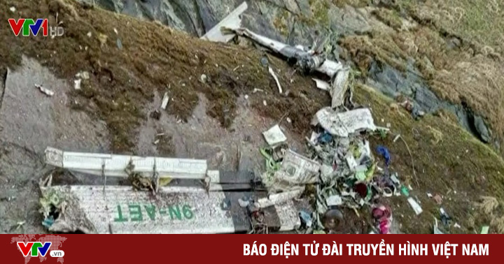 14 bodies and debris of crashed Nepalese plane found