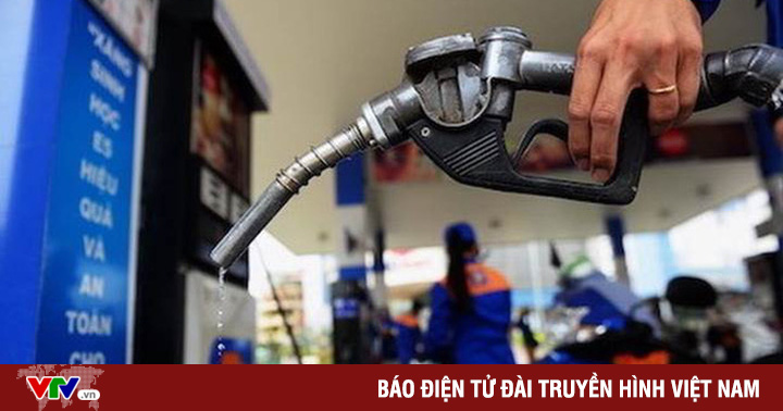 Can gasoline prices continue to increase, surpassing the 31,000 VND/liter mark?