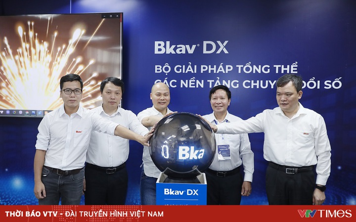 The total solution suite of Bkav DX digital conversion platforms officially launched