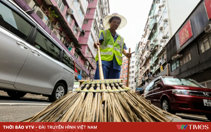 中國香港工人在烈日下奮戰