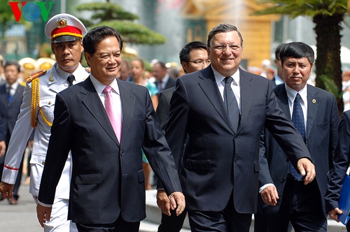 Thủ tướng Nguyễn Tấn Dũng thăm chính thức EU