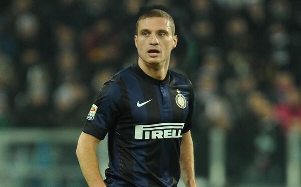Vidic không thể hòa nhập tại Inter Milan