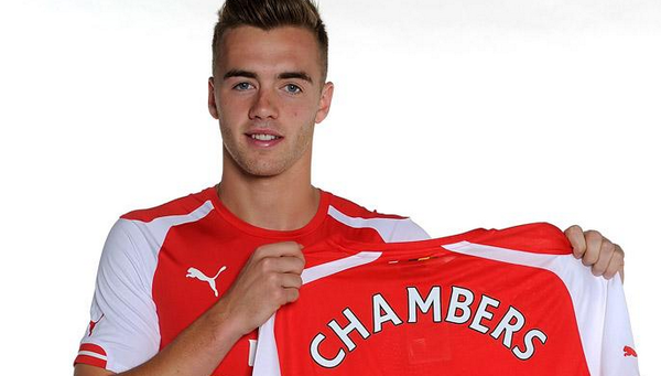 Arsenal mua Calum Chambers là sai luật?