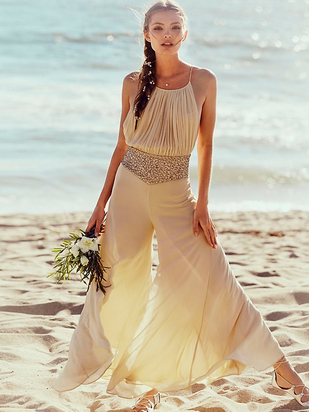 Lựa chọn phong cách váy cưới khi thuê váy - oahdesign.com