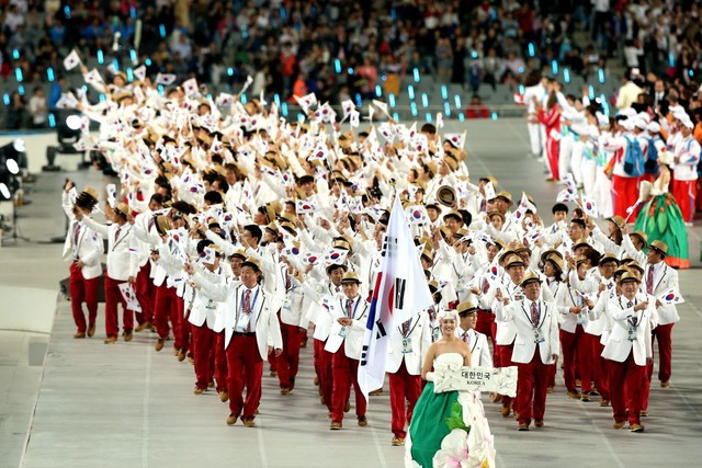 Đoàn VĐV Hàn Quốc trong lễ khai mạc. Tại ASIAD năm nay, đoàn Hàn Quốc đã thu được thắng lợi lớn với vị trí thứ hai trên bảng xếp hạng.