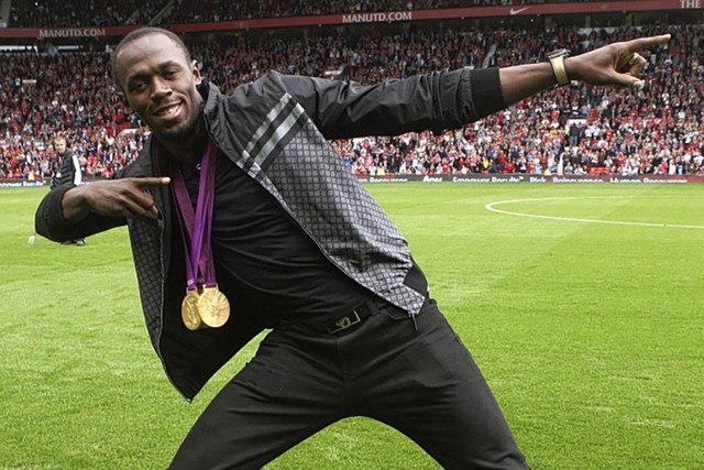 
Usain Bolt sẽ là cầu thủ chạy nhanh nhất thế giới nếu Man Utd gửi lời đề nghị tới anh
