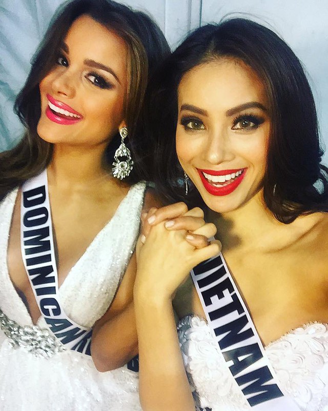 
Phạm Hương và Hoa hậu nước Cộng hòa Dominican được chính người đẹp cập nhật. (Ảnh: Phạm Hương FB)
