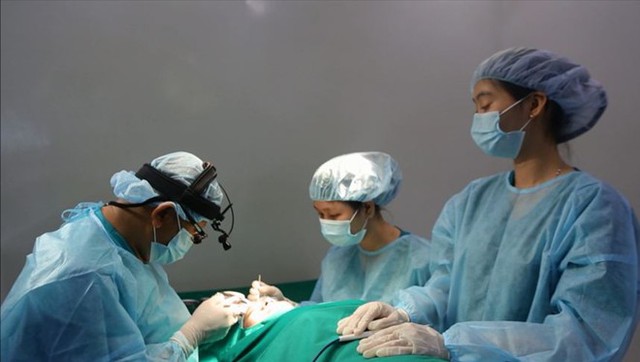 Ca phẫu thuật do ThS BS. Nguyễn Văng Việt Hảo thực hiện.