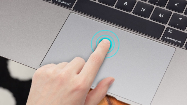 Force Touch cho phép thiết bị nhận diện lực nhấn của người dùng trên màn hình hoặc trackpad để đưa ra những lựa chọn mới tương ứng