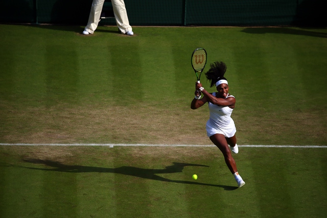 Serena đã kịp thời lấy lại bản lĩnh trong những thời khắc quan trọng nhất để giành chiến thắng trước Watson