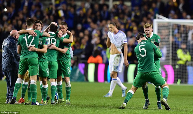 
CH Ireland đã chính thức giành vé dự VCK Euro 2016 với tổng tỉ số 3-1 sau khi đánh bại Serbia 2-0 ở trận lượt về.
