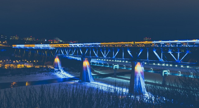 High Level Bridge. Edmonton, Canada. Photo by Lukas North/Snapwire.
