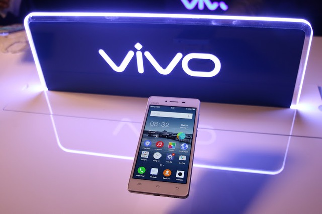 Trong sự kiện, VivoSmartphone cũng đã trưng bày 2 sản phẩm đang bán tại Việt Nam bao gồm Vivo V3 và V3 Max