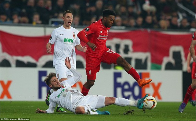 Liverpool đã gặp rất nhiều khó khăn trước Augsburg trong trận lượt đi