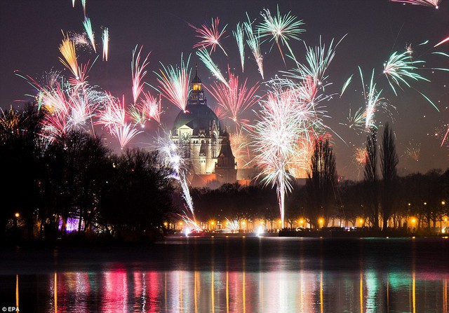 
Lễ hội pháo hoa tại Đức suýt chút nữa trở thành thảm họa trong ngày đầu năm mới
