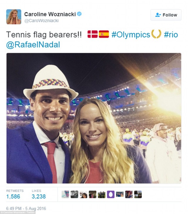 
Caroline Wozniacki và Nadal đã kịp chụp ảnh cùng nhau để đưa lên Twitter
