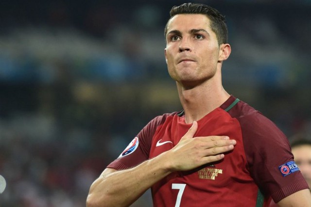 Ronaldo đang rất khát khao giành danh hiệu đầu tiên cùng ĐTQG Bồ Đào Nha