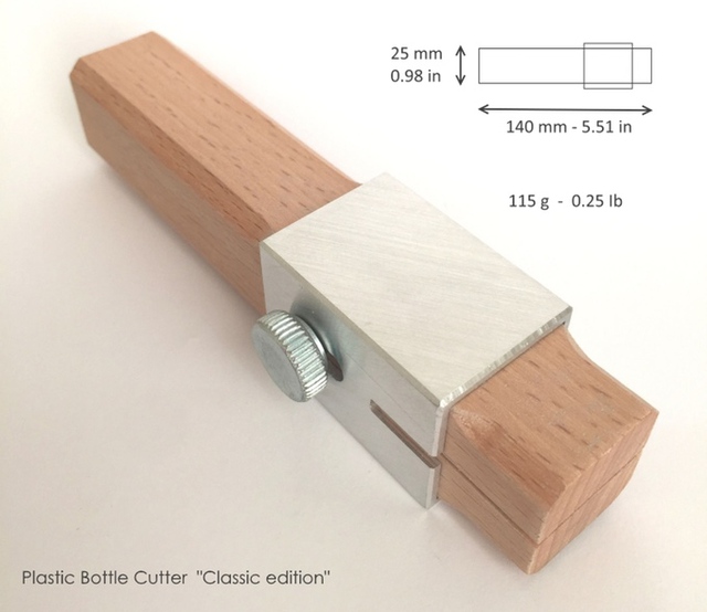Thiết kế của Plastic Bottle Cutter