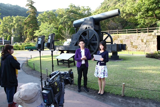 
Ở tỉnh Kagoshima, MC Hồng Phúc được thăm vườn di tích Senganen - xưởng sản xuất vũ khí của Nhật Bản hay thưởng thức món Janbo Mochi Soya...
