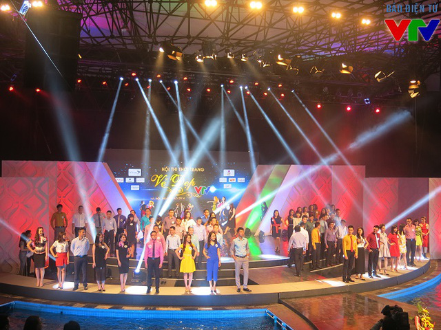 
80 thí sinh xuất sắc đến từ 40 đơn vị của Đài THVN tham dự cuộc thi.

 

