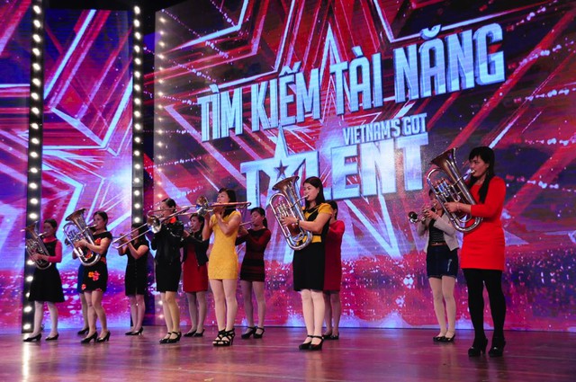 
Nhóm kèn nữ Kim nhạc Hải Phòng cũng gây ấn tượng với Ban giám khảo.
