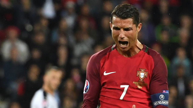 
Ronaldo - Bồ Đào Nha
